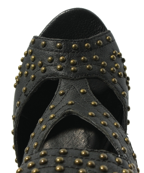 ROSE BUD（ローズバッド）の「(JEFFREY CAMPBELL)CURIOUS STUDDED OPEN TOE HI WEDGE SANDAL（サンダル・レディース・ブラック/タン・35/36/37/38）」の10枚目の写真