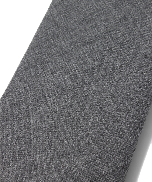 MIDWEST（ミッドウエスト）の「THOM BROWNE ネクタイ（ネクタイ・メンズ・グレー・FREE）」の2枚目の写真