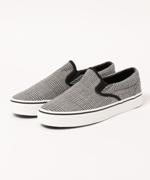 STYLEBLOCK（スタイルブロック）の「スリッポンローカットスニーカー（スニーカー・メンズ・レッド系その他/ブラック系その他3/ベージュ/カモフラージュ/ブルー系その他3/ホワイト系その他3/ブルー系その他2/ホワイト系その他/ブラック系その他/ストライプ/ブルー系その他/レオパード/パイソン/ホワイト系その他2/ブラック系その他2/グレー/ハウンドトゥース/ブラック系その他4/ブラック系その他5/チャコール/ベージュ系その他/ブルー系その他4/ブラックミックス/グレー系その他2/グレー系その他/ブラック系その他7/ブラック系その他6/ブラウン/ブルー系その他5/ブラウン系その他/ブラック×ホワイト/ブラック×ブラック/レッド系その他2・27.0cm/25.5cm/26.5cm/25.0cm/26.0cm/28.0cm）」の17枚目の写真