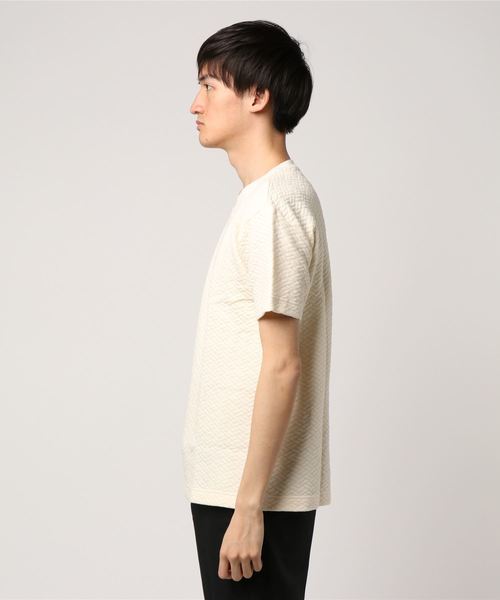 three dots(スリードッツ)の「ダイアモンドキルト クルーネックT(Tシャツ/カットソー・メンズ・アイボリー・SMALL/MEDIUM/LARGE)」の2枚目の写真