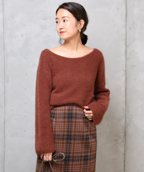 DouDou（ドゥドゥ）の「ラクーンボートプルオーバー（ニット/セーター・レディース・ブラック/ボルドー/モカ・FREE）」の3枚目の写真