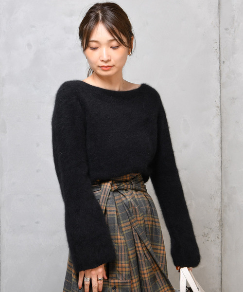 DouDou（ドゥドゥ）の「ラクーンボートプルオーバー（ニット/セーター・レディース・ブラック/ボルドー/モカ・FREE）」の8枚目の写真