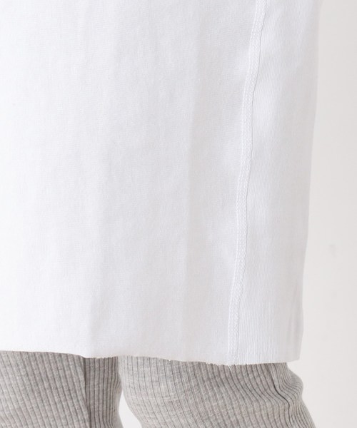 Champion(チャンピオン)の「Champion Tシャツワンピース(ワンピース・レディース・オフホワイト/ブラック・02)」の10枚目の写真
