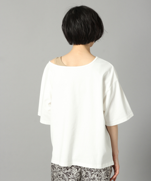 LOWRYS FARM（ローリーズファーム）の「ワンショルＴＥＥ　832504（Tシャツ/カットソー・レディース・オフホワイト/ホワイト×ブラック/チャコールグレー/パープル・FREE）」の7枚目の写真