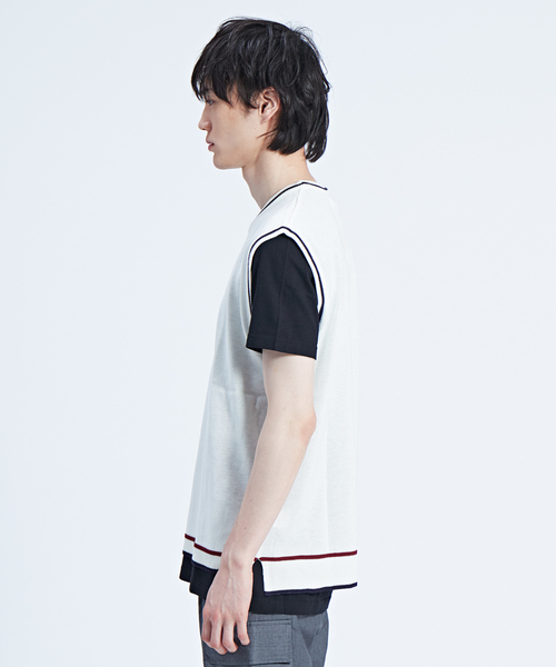 ABAHOUSE（アバハウス）の「【WEB別注】クルーネックベスト（ニット/セーター・メンズ・ホワイト/ネイビー/ブラック・46/48）」の4枚目の写真