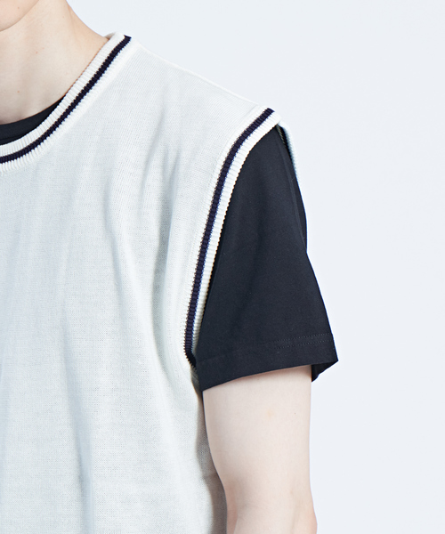 ABAHOUSE（アバハウス）の「【WEB別注】クルーネックベスト（ニット/セーター・メンズ・ホワイト/ネイビー/ブラック・46/48）」の13枚目の写真