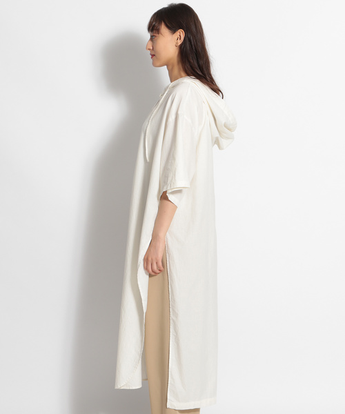 niko and...（ニコアンド）の「フーディービッグワンピース（ワンピース・レディース・ブラック/オフホワイト/モカ・FREE）」の8枚目の写真