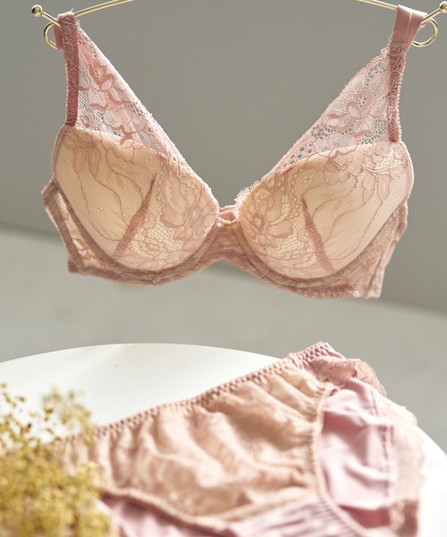 izumi BODY LABO（イズミボディラボ）の「ランキングNo.1掲載！※【B～Fカップ／上下セット　着けた瞬間、丸みのあるキレイなバストへ】丸胸レーシィブラ&ショーツセット（ブラ&ショーツ・レディース・ブラック/カーキ/ピンク/ブルー/アイボリー/ワイン/モカ/サックスブルー/ネイビー/ダークブラウン/パープル/ターコイズブルー/チャコール/レンガ/ローズ/スモークピンク/ライトグレー/マスタード/スミクロ/ホワイト系その他/グレー/ラベンダー/ブラウン/グリーン/インディゴブルー/チャコールグレー/ブラック系2/グレー系2/カーキ系2/ブラック系3/ブラウン系2/ピンク系2・B70/C70/D70/B75/C75/D75/F75/E70/F70/E75/F65/C65/D65/B65/E65）」の15枚目の写真