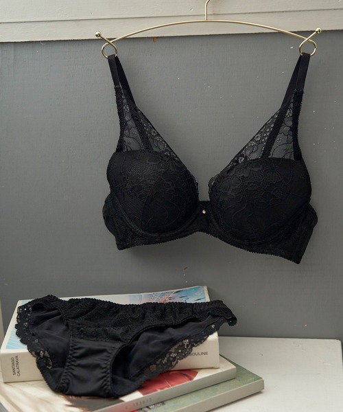 ランキングNo.1掲載！※【B～Fカップ／上下セット 着けた瞬間、丸みの