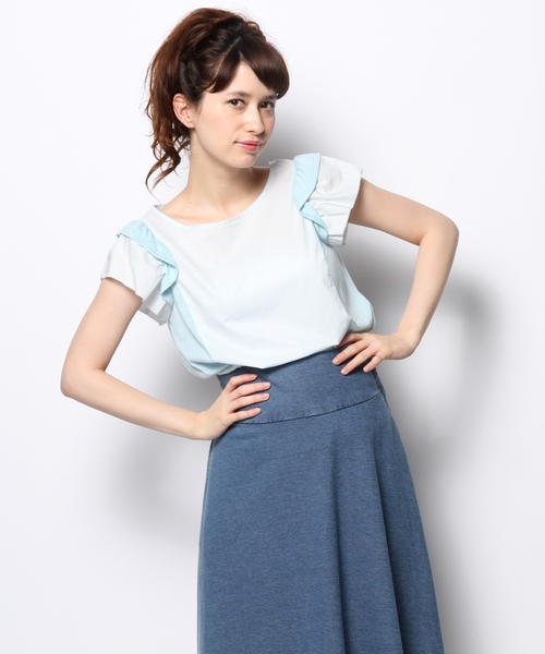 CROON A SONG（クルーンアソング）の「ショルダーフリルトップス（Tシャツ/カットソー・レディース・ホワイト/ブラック/ライトグレー/サックスブルー・38）」の4枚目の写真