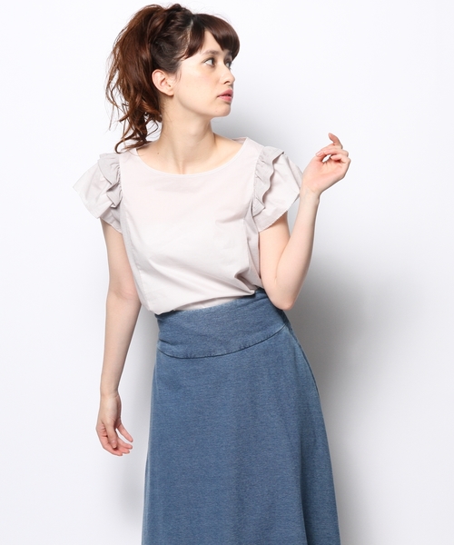 CROON A SONG（クルーンアソング）の「ショルダーフリルトップス（Tシャツ/カットソー・レディース・ホワイト/ブラック/ライトグレー/サックスブルー・38）」の3枚目の写真