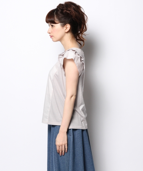 CROON A SONG（クルーンアソング）の「ショルダーフリルトップス（Tシャツ/カットソー・レディース・ホワイト/ブラック/ライトグレー/サックスブルー・38）」の10枚目の写真