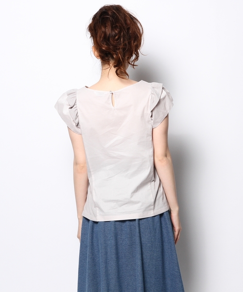 CROON A SONG（クルーンアソング）の「ショルダーフリルトップス（Tシャツ/カットソー・レディース・ホワイト/ブラック/ライトグレー/サックスブルー・38）」の12枚目の写真