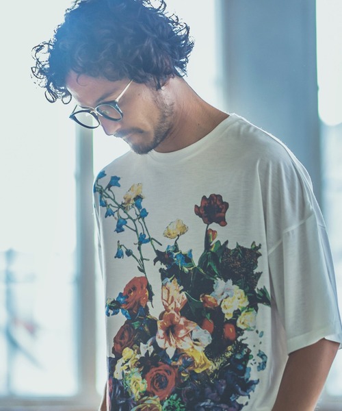 ANGENEHM（アンゲネーム）の「mt6359-Colorful Flowers Print Big Tee Tシャツ (MADE IN JAPAN)（Tシャツ/カットソー・メンズ・ホワイト/ブラック・S/M/L）」の12枚目の写真