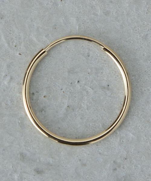 H　BEAUTY&YOUTH UNITED ARROWS（エイチビューティーアンドユースユナイテッドアローズ）の「＜LOREN STEWART＞LIGHT INFINITY EARRINGS 14K YELLOW GOLD/ピアス（ピアス（両耳用）・レディース・ゴールド・FREE）」の7枚目の写真
