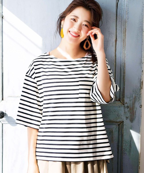 GeeRA(ジーラ)の「綿100%ポケット付Tシャツ(Tシャツ/カットソー・レディース・オフホワイト/ブルー/その他/ブラック・SMALL/X-LARGE/LARGE/MEDIUM/XX-LARGE)」の4枚目の写真