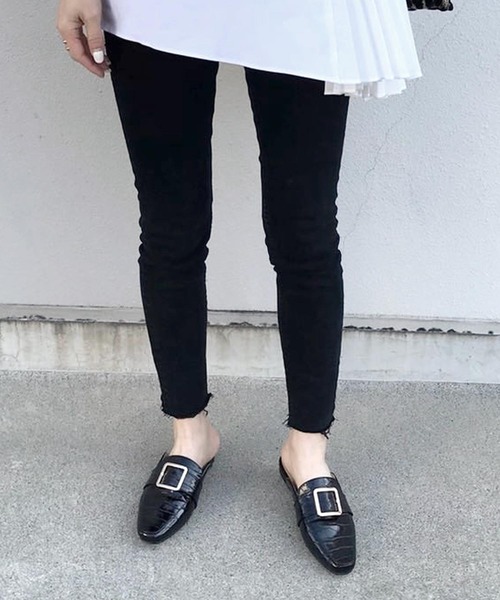 KOBE LETTUCE（コウベレタス）の「スクエアトゥバックルバブーシュローファー（ローファー・レディース・ブラック/アイボリー/ブラック系その他/ベージュ系その他・S/M/XS/XXS）」の16枚目の写真