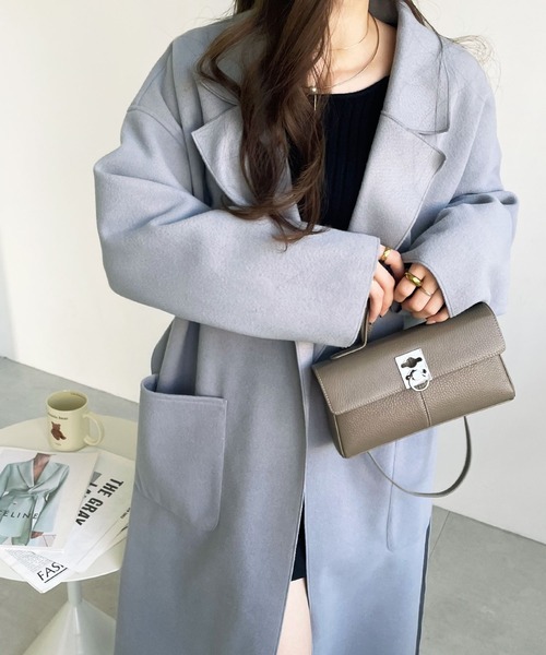 GeeRA（ジーラ）の「オーバーサイズチェスターコート（チェスターコート・レディース・ベージュ/ブルー/ブラック/ブラウン/アイボリー・X-LARGE/MEDIUM/XX-LARGE/LARGE/SMALL）」の5枚目の写真