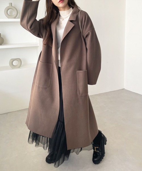 GeeRA（ジーラ）の「オーバーサイズチェスターコート（チェスターコート・レディース・ベージュ/ブルー/ブラック/ブラウン/アイボリー・X-LARGE/MEDIUM/XX-LARGE/LARGE/SMALL）」の9枚目の写真