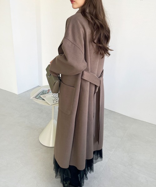 GeeRA（ジーラ）の「オーバーサイズチェスターコート（チェスターコート・レディース・ベージュ/ブルー/ブラック/ブラウン/アイボリー・X-LARGE/MEDIUM/XX-LARGE/LARGE/SMALL）」の12枚目の写真