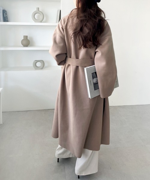 GeeRA（ジーラ）の「オーバーサイズチェスターコート（チェスターコート・レディース・ベージュ/ブルー/ブラック/ブラウン/アイボリー・X-LARGE/MEDIUM/XX-LARGE/LARGE/SMALL）」の18枚目の写真