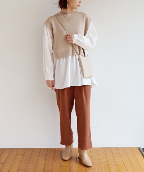 andme(アンドミー)の「起毛タックテーパードパンツ(その他パンツ・レディース・ブラック/ブラウン/キャメル/ブルー・M/L)」の5枚目の写真