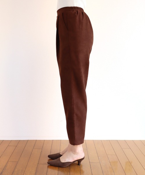 andme(アンドミー)の「起毛タックテーパードパンツ(その他パンツ・レディース・ブラック/ブラウン/キャメル/ブルー・M/L)」の7枚目の写真