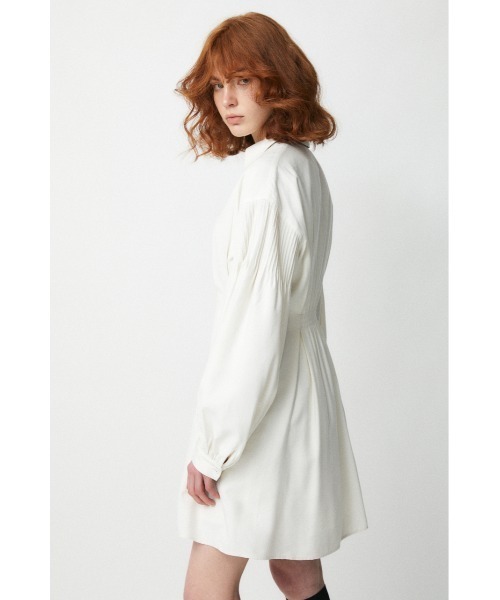 moussy ドレス ワンピース VOLUME SLEEVE TUCK MINI MOUSSY（マウジー）の「VOLUME SLEEVE TUCK MINI ドレス