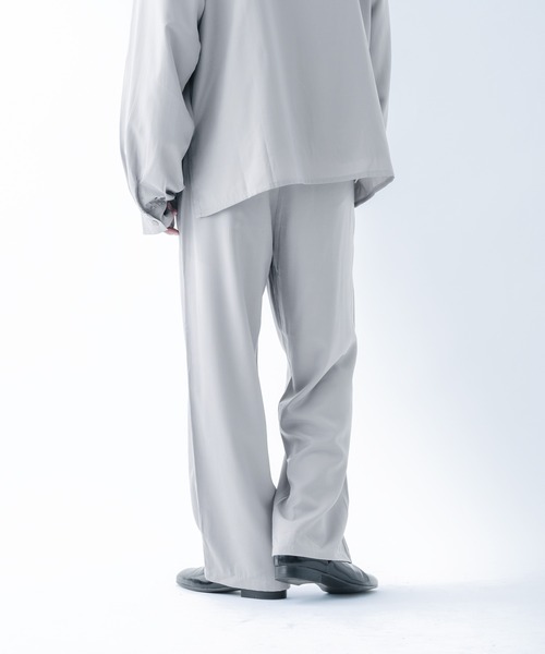 epnok(エプノック)の「レーヨンワイドパンツ(スラックス・メンズ・ライトグレー/グレイッシュブルー・SMALL/MEDIUM/LARGE)」の7枚目の写真
