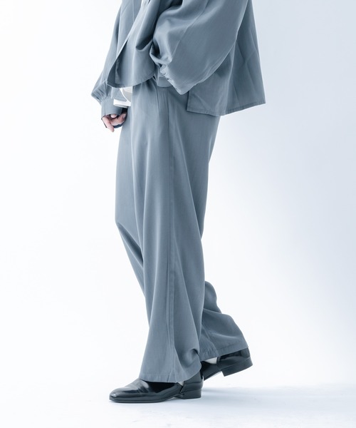epnok(エプノック)の「レーヨンワイドパンツ(スラックス・メンズ・ライトグレー/グレイッシュブルー・SMALL/MEDIUM/LARGE)」の22枚目の写真