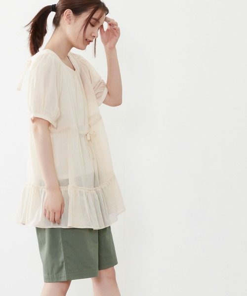 POU DOU DOU(プードゥドゥ)の「シアーコットンティアードブラウス(シャツ/ブラウス・レディース・ネイビー/イエロー/アイボリー・3)」の20枚目の写真