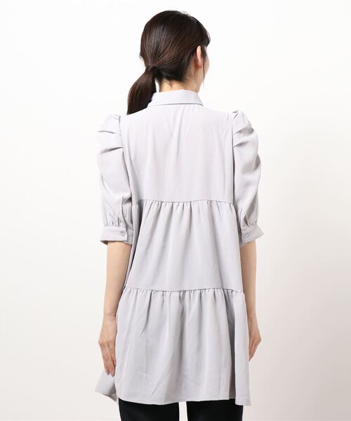 Alluge（アルージュ）の「ティアードシャツチュニック（チュニック・レディース・ライトグレー/ブラック/オフホワイト・FREE）」の15枚目の写真