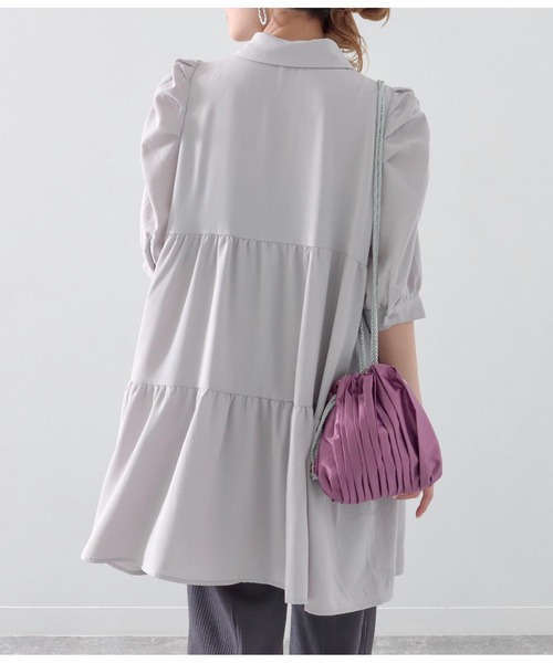 Alluge（アルージュ）の「ティアードシャツチュニック（チュニック・レディース・ライトグレー/ブラック/オフホワイト・FREE）」の14枚目の写真