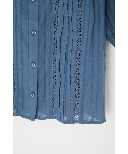 MOUSSY（マウジー）の「PIN TUCK LACE ブラウス（シャツ/ブラウス・レディース・ライトイエロー/ブルー/アイボリー/ブラック・2/1）」の9枚目の写真