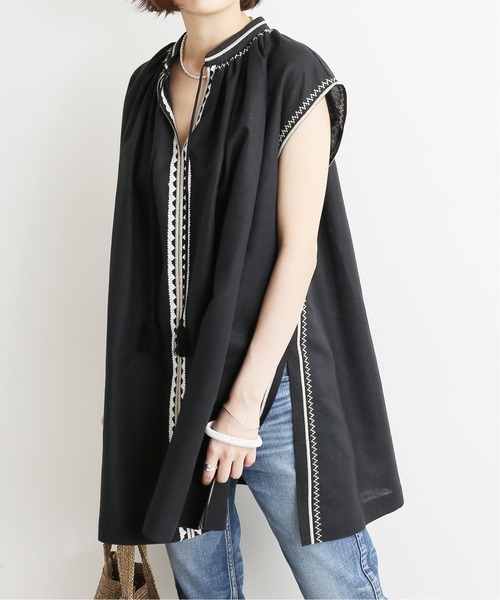 IENA(イエナ)の「エンブロイダリーチュニックブラウス◆(シャツ/ブラウス・レディース・ホワイト/ブラック・FREE)」の14枚目の写真