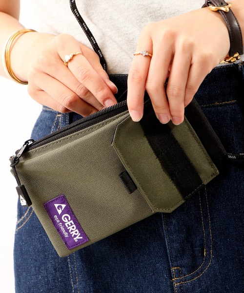 GERRY（ジェリー）の「GERRY はっ水加工 サスティナブル スマホ ショルダー ポーチ（ショルダーバッグ・メンズ・ブラック/ダークグリーン・FREE）」の18枚目の写真