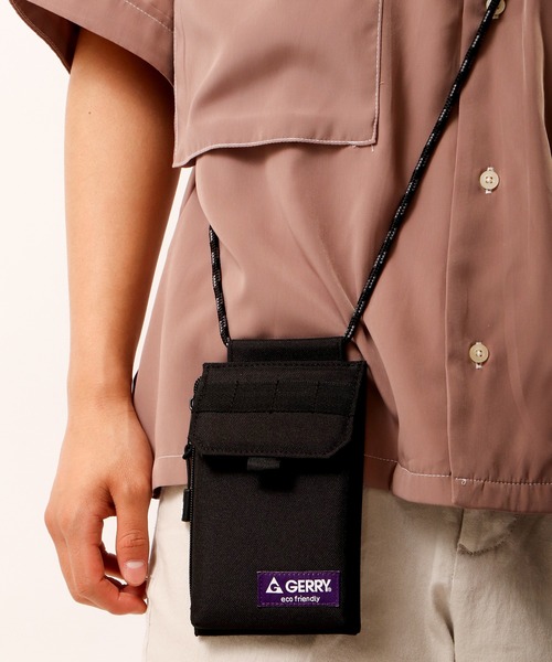 GERRY（ジェリー）の「GERRY はっ水加工 サスティナブル スマホ ショルダー ポーチ（ショルダーバッグ・メンズ・ブラック/ダークグリーン・FREE）」の22枚目の写真