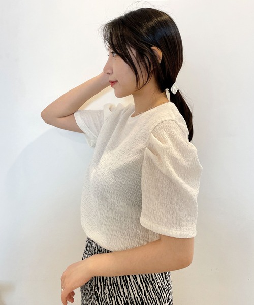 CEMONEMO（セモネモ）の「ワッシャー加工 半袖 パフスリーブ カットソー（Tシャツ/カットソー・レディース・ホワイト/ブラック・FREE）」の3枚目の写真