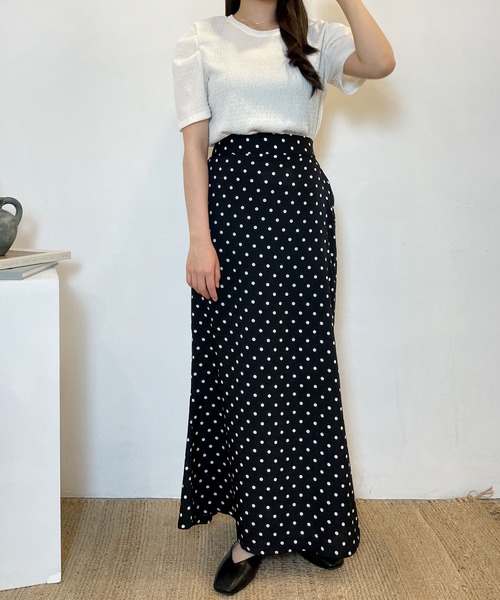 CEMONEMO（セモネモ）の「ワッシャー加工 半袖 パフスリーブ カットソー（Tシャツ/カットソー・レディース・ホワイト/ブラック・FREE）」の6枚目の写真