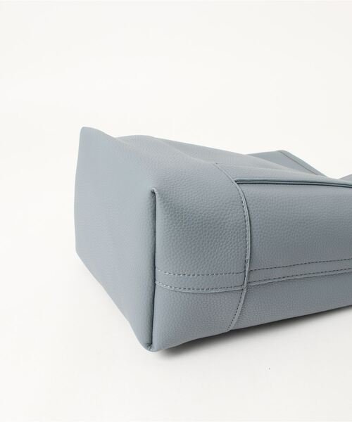 cache cache（カシュ カシュ）の「カシュカシュ cachecache / ワンハンドルバケツパーテーション合皮トート（トートバッグ・レディース・ブラック/サックスブルー/ホワイト系その他/ネイビー/ベージュ系その他・FREE）」の6枚目の写真