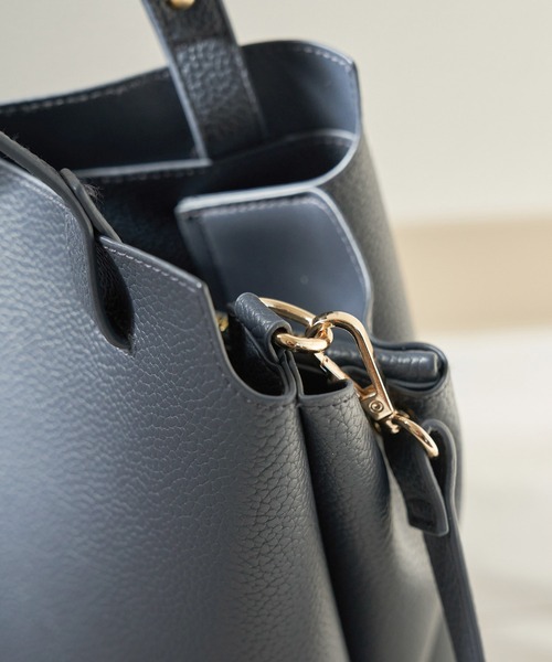 ROPE' PICNIC(ロペピクニック)の「【軽量】スウェイハンドル5層ミドルトート&ショルダーバッグ(ショルダーバッグ・レディース・ネイビー/キナリ/レッド系その他2・FREE)」の6枚目の写真