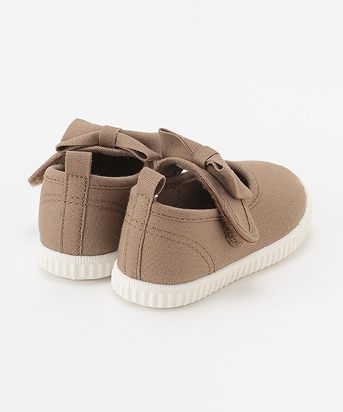 petit main（プティマイン）の「リボンスニーカー（スニーカー・キッズ・シルバー/ピンク/モカ・14cm/18cm/15cm/17cm/13cm/16cm）」の6枚目の写真