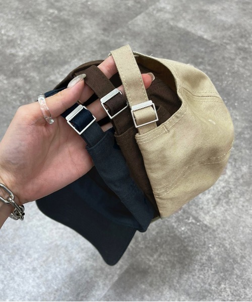 apres jour mignon（アプレジュールミニョン）の「【apresjour mignon×ARIAZ】カラーキャップ２（キャップ・レディース・ダークブラウン/ベージュ/ネイビー・ONESIZE）」の5枚目の写真