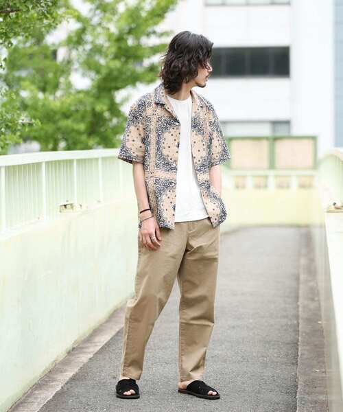 URBAN RESEARCH Sonny Label（アーバンリサーチサニーレーベル）の「バンダナ柄半袖シャツ（シャツ/ブラウス・メンズ・ライトブルー/ベージュ・MEDIUM/LARGE）」の3枚目の写真