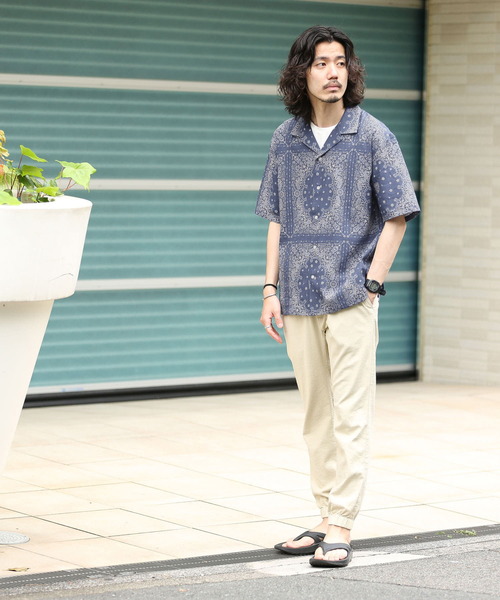 URBAN RESEARCH Sonny Label（アーバンリサーチサニーレーベル）の「バンダナ柄半袖シャツ（シャツ/ブラウス・メンズ・ライトブルー/ベージュ・MEDIUM/LARGE）」の7枚目の写真