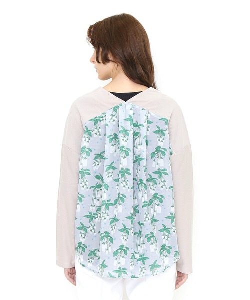 Design Tshirts Store graniph（デザイン　ティーシャツ　ストア　グラニフ）の「ベニドウダンフラワー｜クロスファブリックスウィッチングカーディガン（カーディガン/ボレロ・レディース・ライトグレー・FREE）」の8枚目の写真