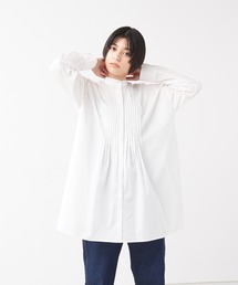 ピンタックブラウス
