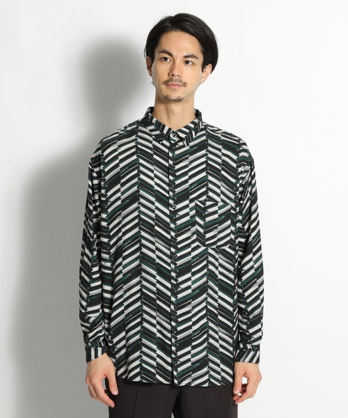 niko and...（ニコアンド）の「ペイントタッチプリントシャツ（シャツ/ブラウス・メンズ・ブルー/グリーン/スモーク・MEDIUM/LARGE）」の18枚目の写真