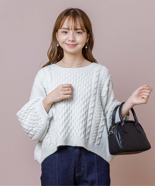 flower(フラワー)の「スウィートバックニット(ニット/セーター・レディース・ベージュ/ブルー/アイボリー・FREE)」の9枚目の写真