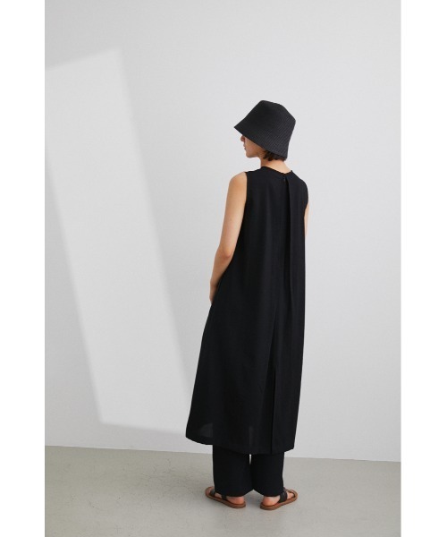 STYLEMIXER(スタイルミキサー)の「バックタックリラックスワンピース(ワンピース・レディース・ブラック/ブラウン/ブルー・FREE)」の6枚目の写真